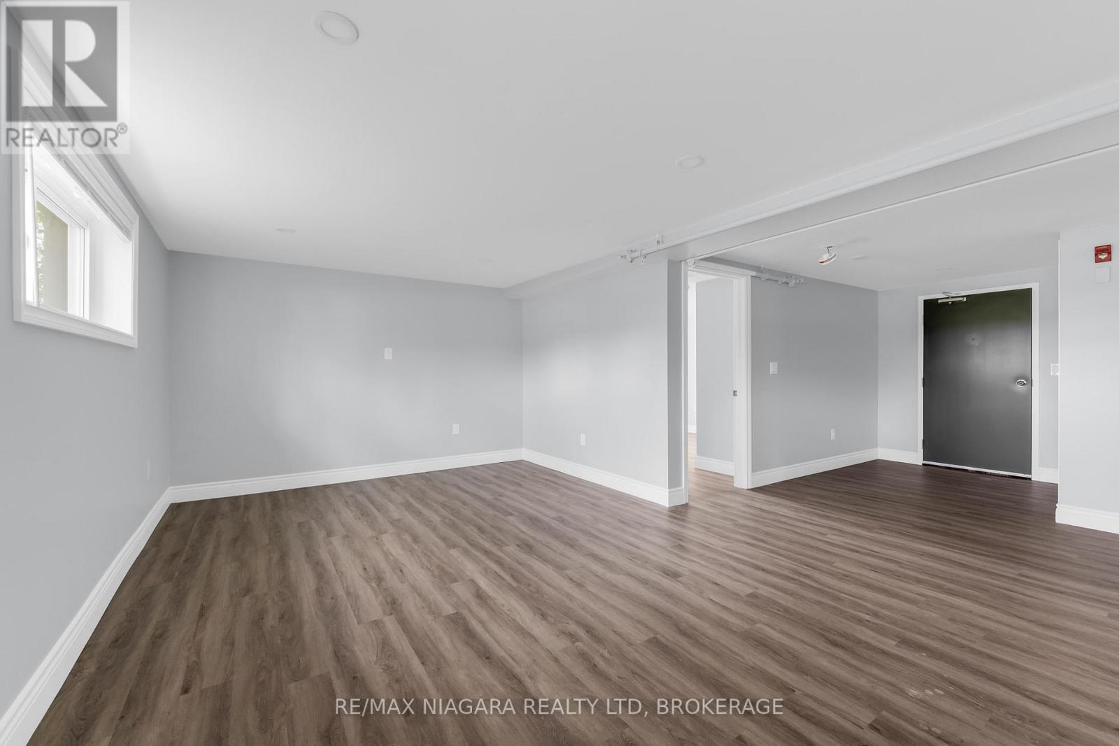 11 - 833 Foss Road, Pelham, Ontario  L0S 1C0 - Photo 4 - X13230394