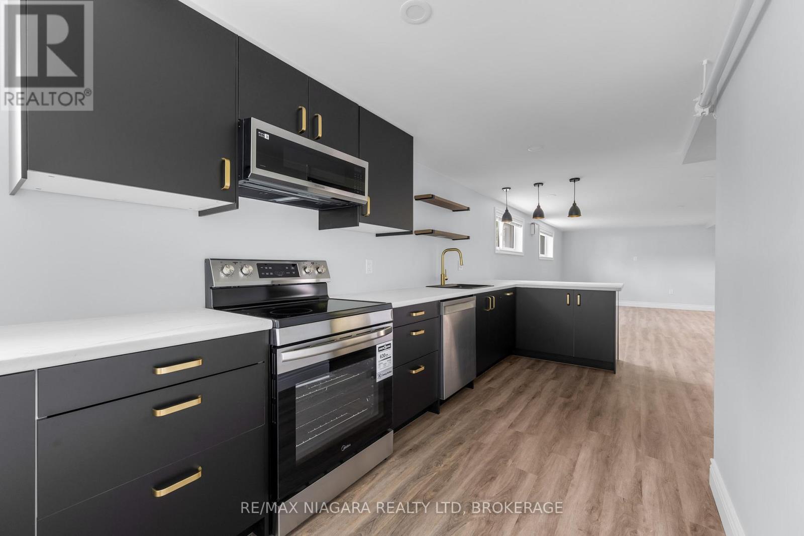 11 - 833 FOSS ROAD, Pelham, Ontario