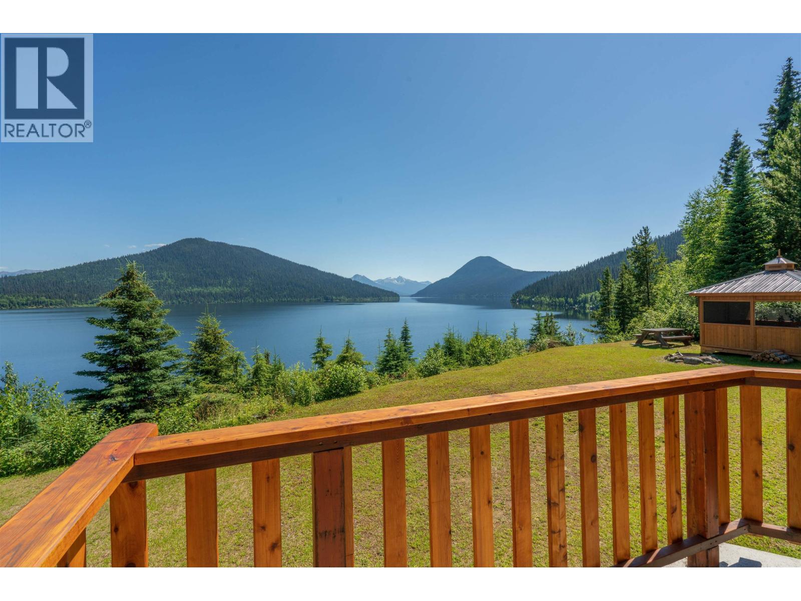 4490 Bowron Lake Road, Wells, British Columbia  V0K 2R0 - Photo 14 - R3160674