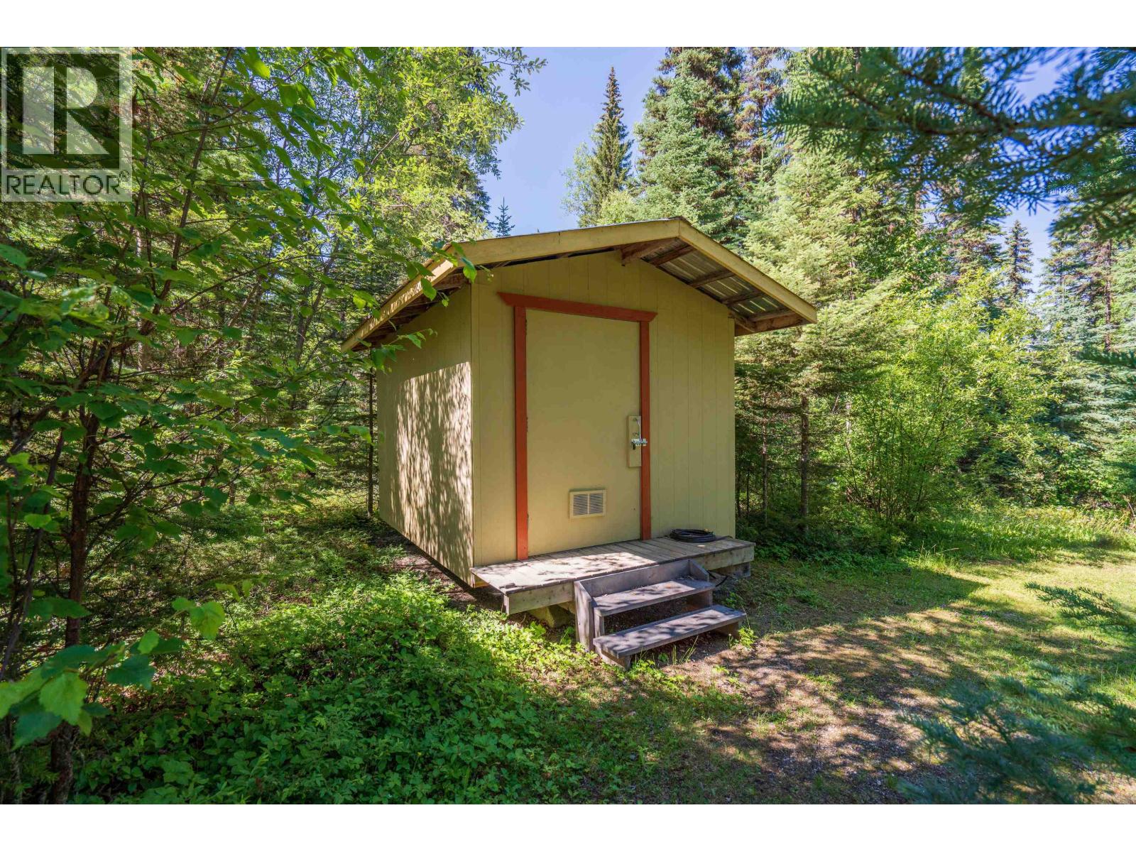 4490 Bowron Lake Road, Wells, British Columbia  V0K 2R0 - Photo 28 - R3160674