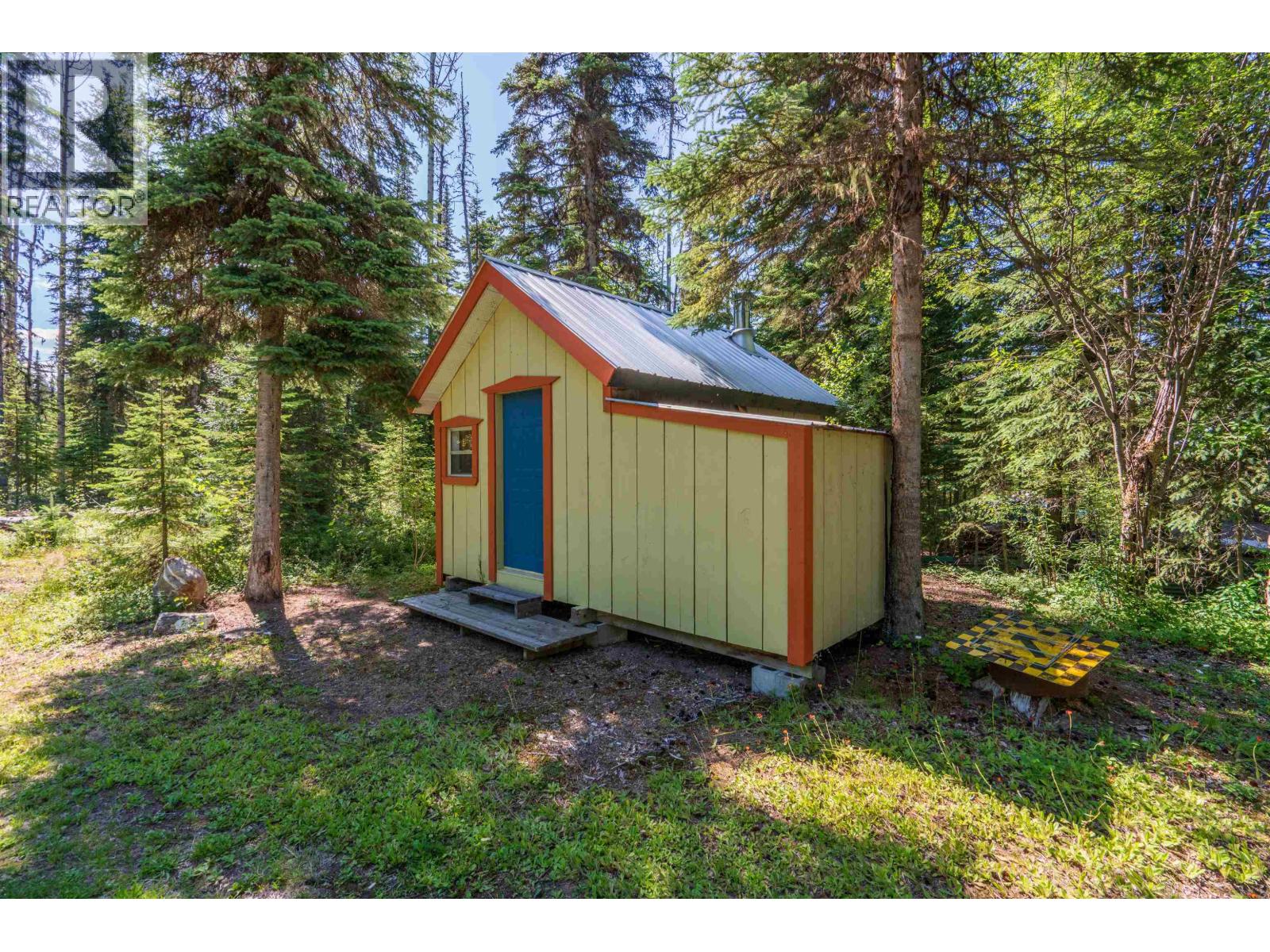 4490 Bowron Lake Road, Wells, British Columbia  V0K 2R0 - Photo 34 - R3160674