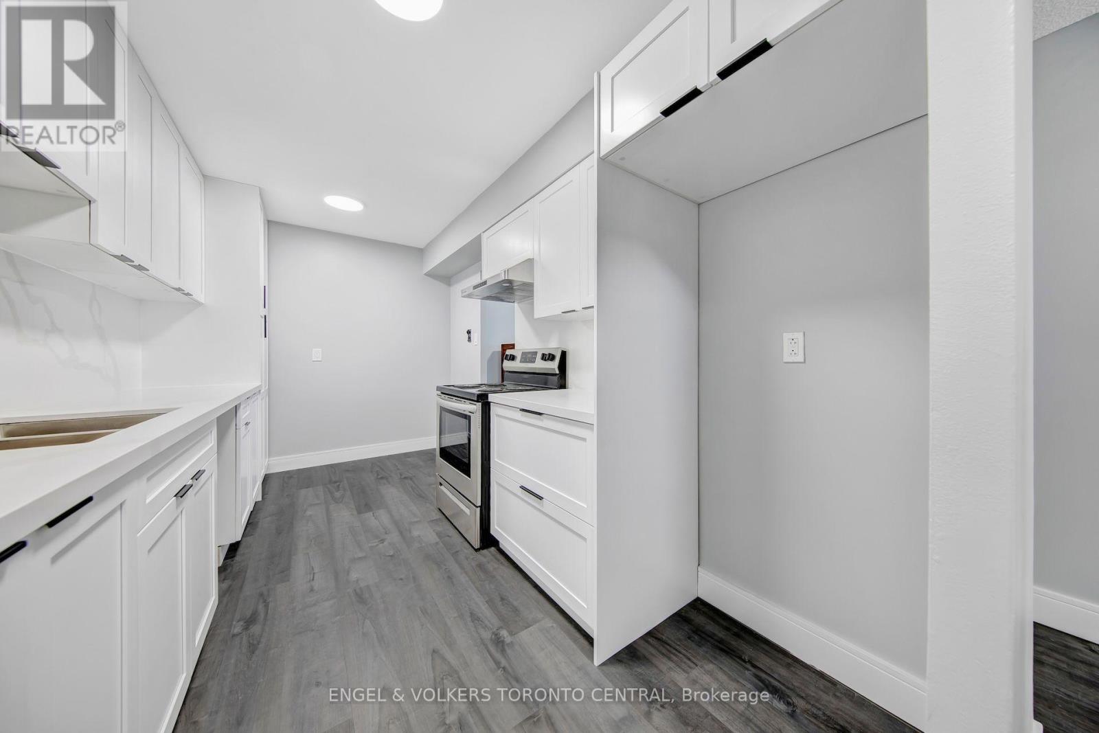 606 - 15 Sewells Road, Toronto, Ontario  M1B 3V7 - Photo 16 - E13238012