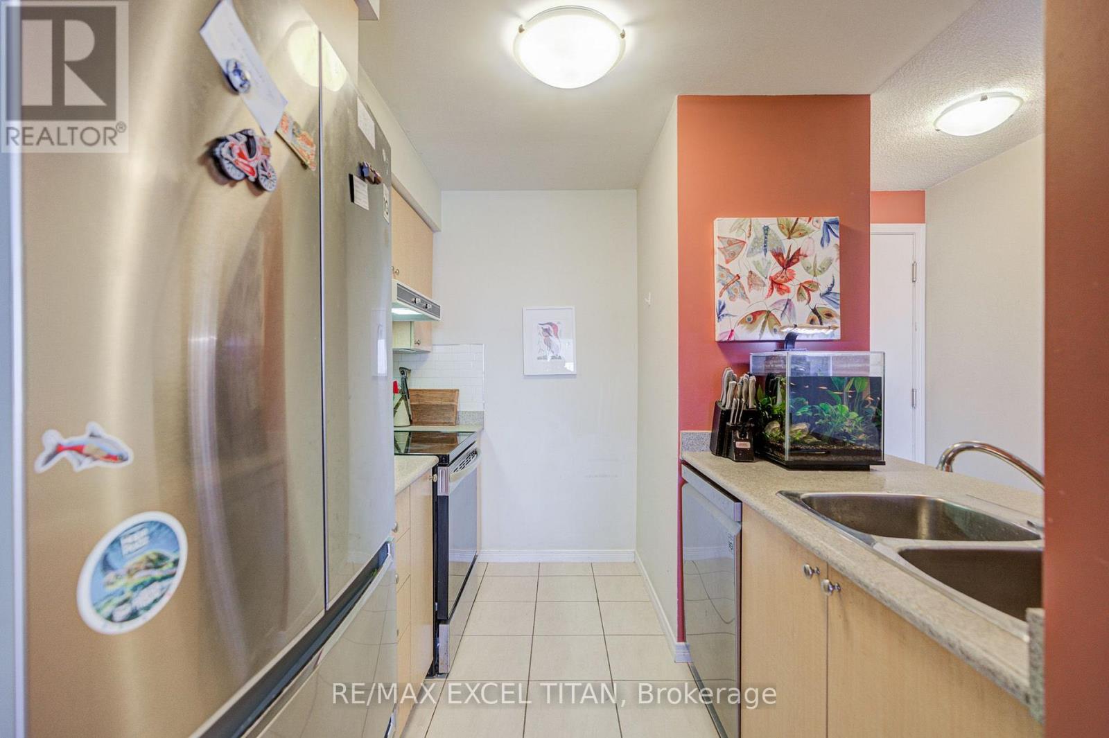 1132 - 60 Heintzman Street, Toronto, Ontario M6P 5A1 - Photo 9 - W13738158
