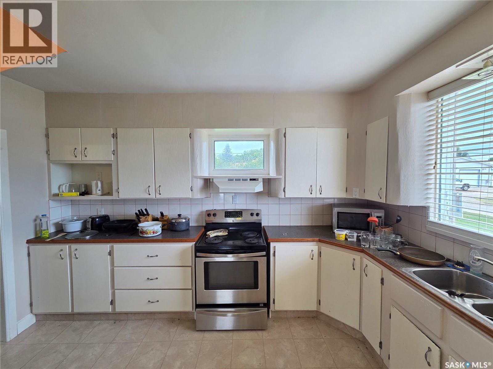 620 Railway Avenue, Arcola, Saskatchewan  S0C 0G0 - Photo 14 - SK047364