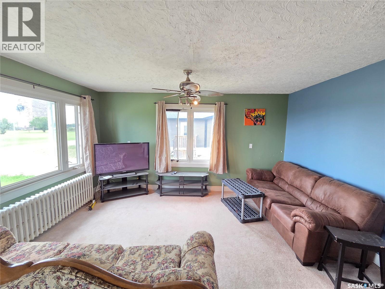 620 Railway Avenue, Arcola, Saskatchewan  S0C 0G0 - Photo 28 - SK047364