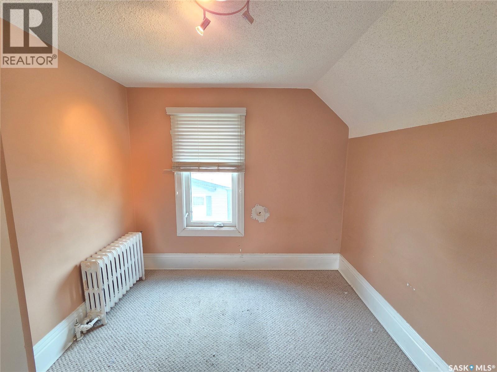 620 Railway Avenue, Arcola, Saskatchewan  S0C 0G0 - Photo 42 - SK047364