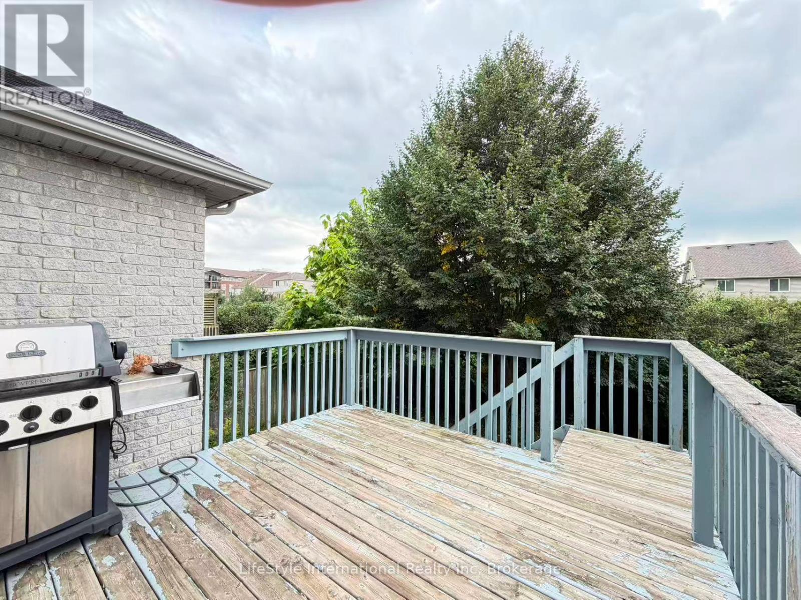Main Unit - 16 Lynch Circle, Guelph, Ontario  N1L 1R5 - Photo 39 - X13737694