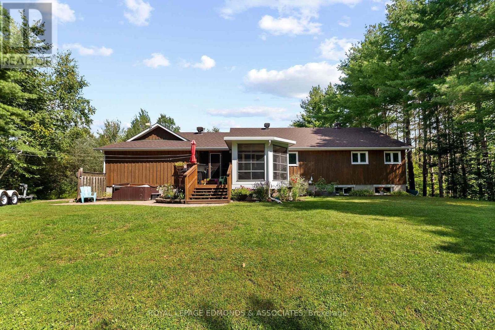 57 Krause Street, Laurentian Valley, Ontario  K8A 5L8 - Photo 43 - X13738894