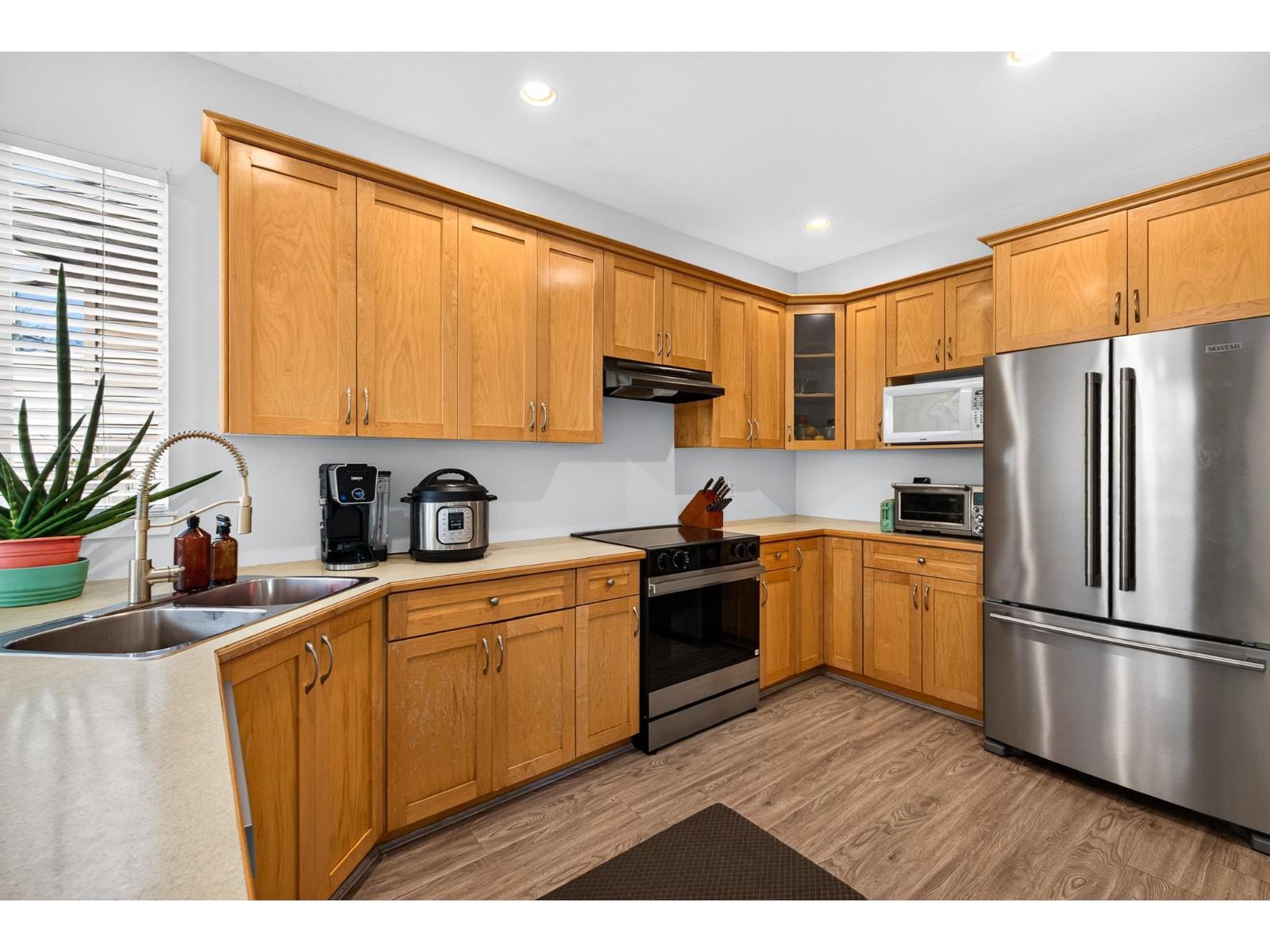 14848 56a Avenue, Surrey, British Columbia  V3S 8X1 - Photo 14 - R3159986