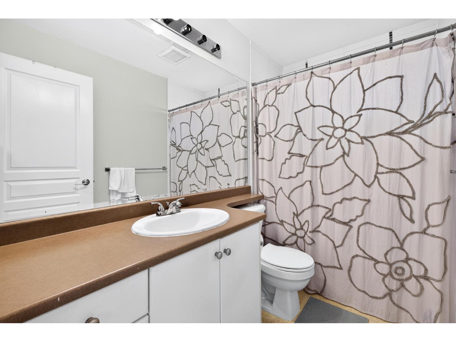 14848 56a Avenue, Surrey, British Columbia  V3S 8X1 - Photo 31 - R3159986