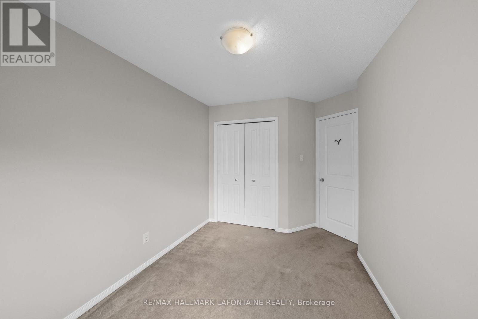 556 Burleigh Private, Ottawa, Ontario  K1J 1J9 - Photo 35 - X13703244