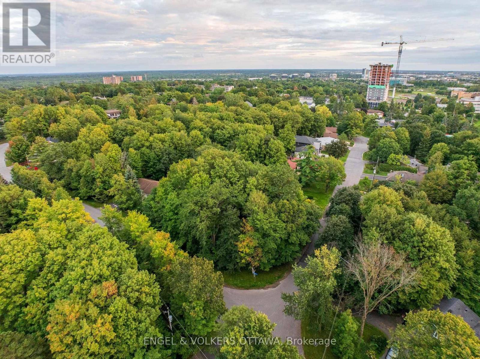 8 Davidson Drive, Ottawa, Ontario K1J 7J9 - Photo 6 - X13738816