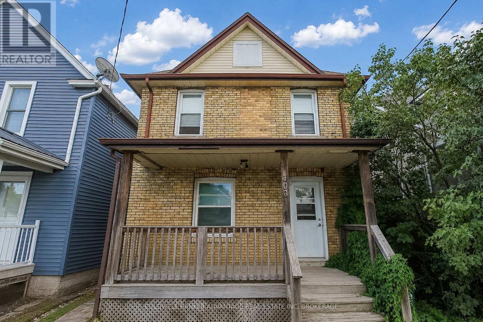 305 Burgar Street, Welland, Ontario  L3B 2T5 - Photo 1 - X13738778