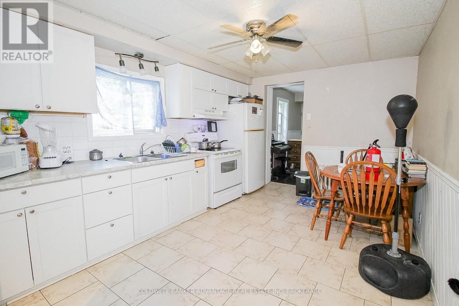305 Burgar Street, Welland, Ontario  L3B 2T5 - Photo 10 - X13738778
