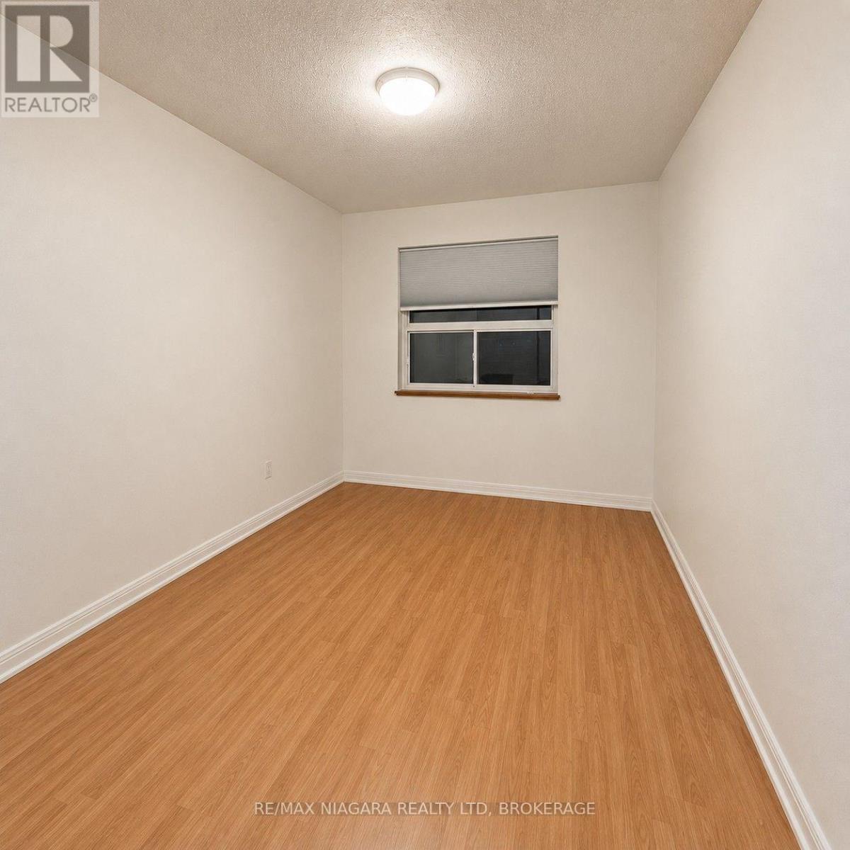 201 - 242 Oakdale Avenue, St. Catharines, Ontario  L2P 3K5 - Photo 10 - X13738900