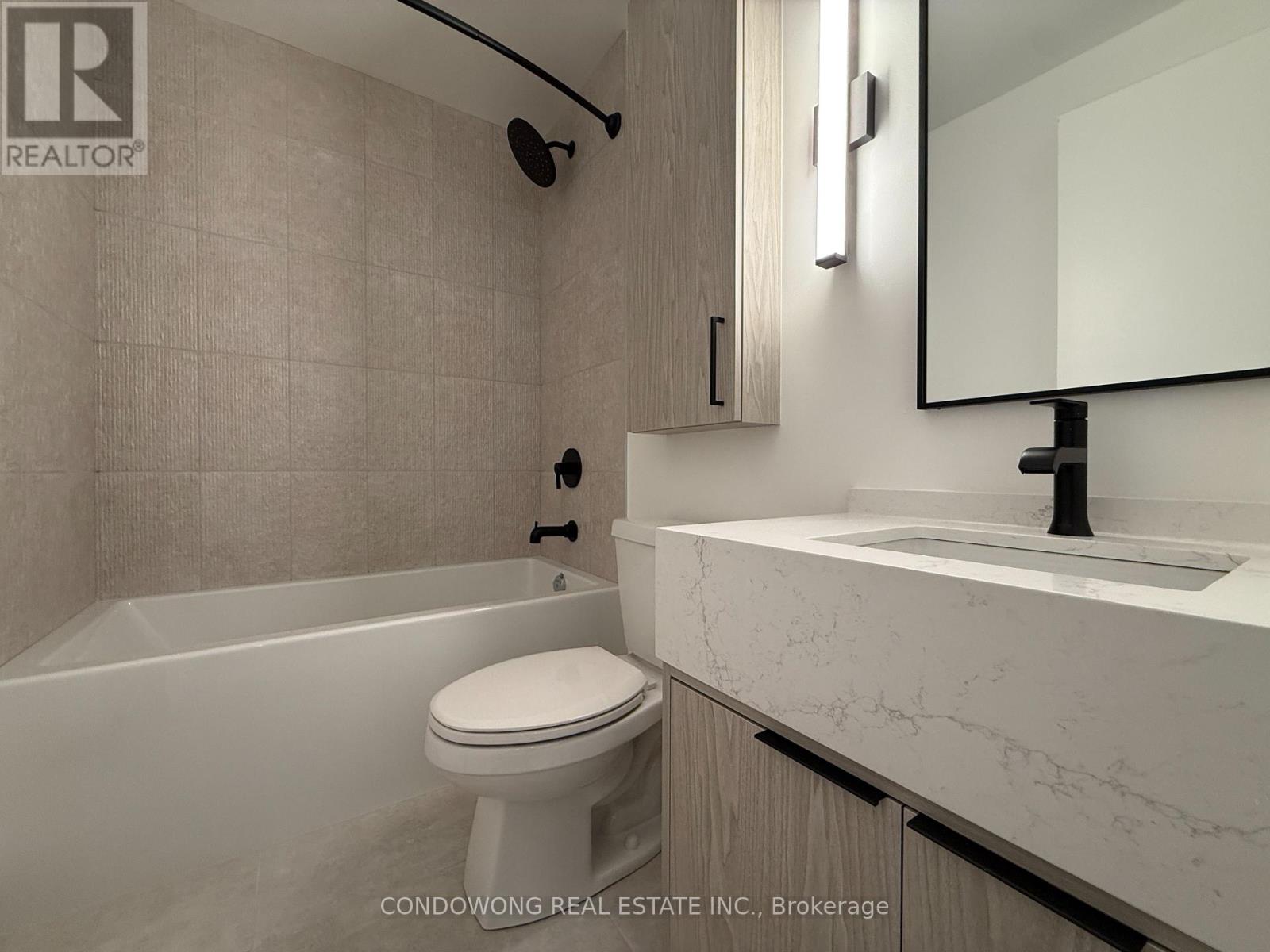 2009 - 91 Montclair Avenue, Toronto, Ontario  M5P 0B1 - Photo 12 - C13738814