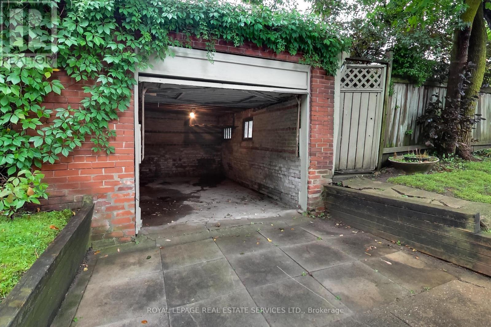 98 Woodlawn Avenue W, Toronto, Ontario  M4V 1G8 - Photo 29 - C13738884