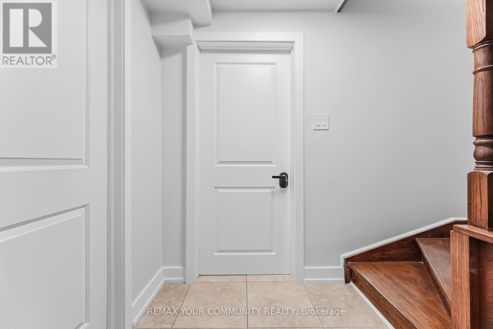 Lower - 200 Goulding Avenue N, Toronto, Ontario  M2R 2P4 - Photo 20 - C13738924