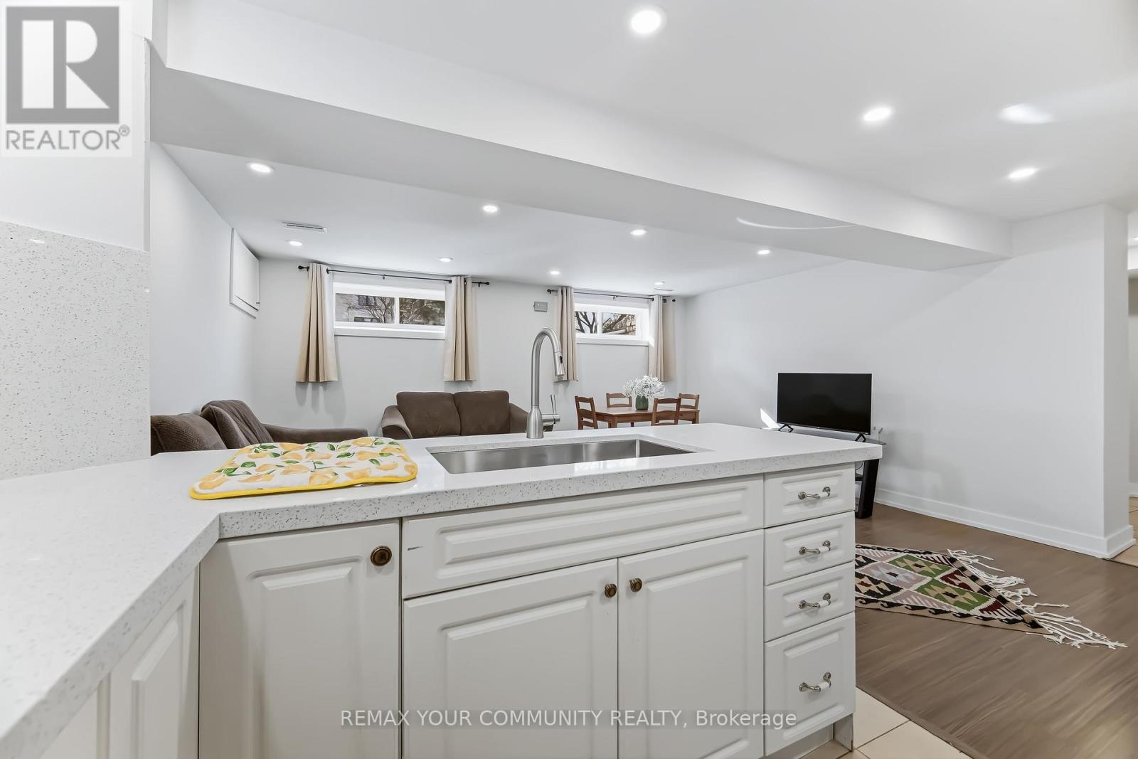 Lower - 200 Goulding Avenue N, Toronto, Ontario  M2R 2P4 - Photo 6 - C13738924