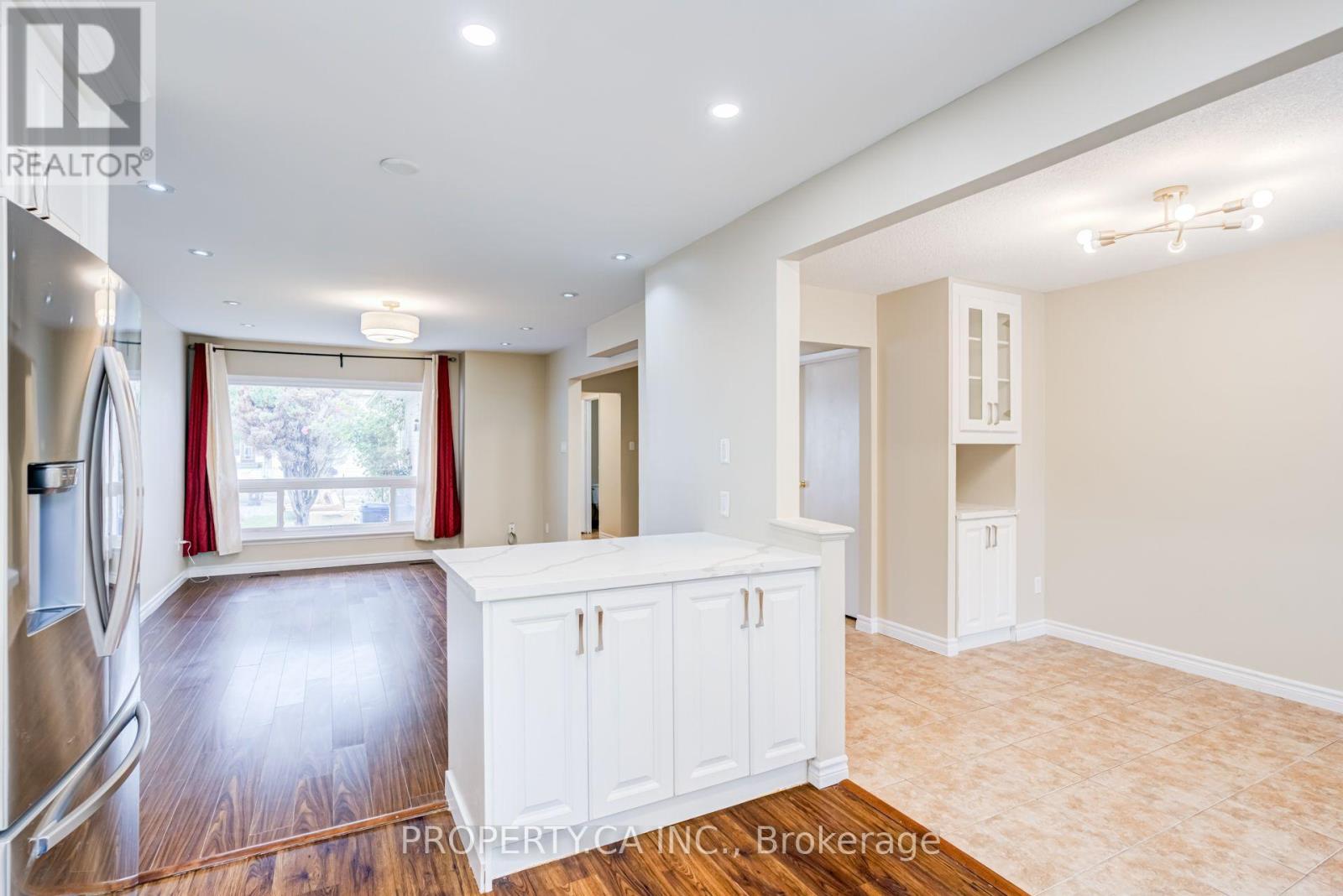 49 Whiteleas Avenue, Toronto, Ontario  M1B 1W8 - Photo 18 - E13738832