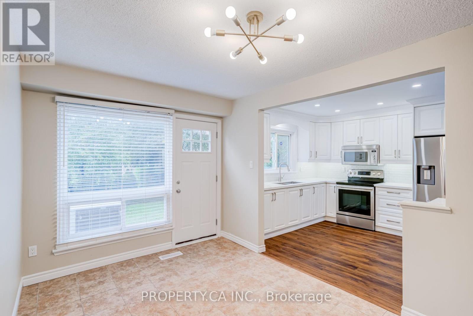 49 Whiteleas Avenue, Toronto, Ontario  M1B 1W8 - Photo 22 - E13738832
