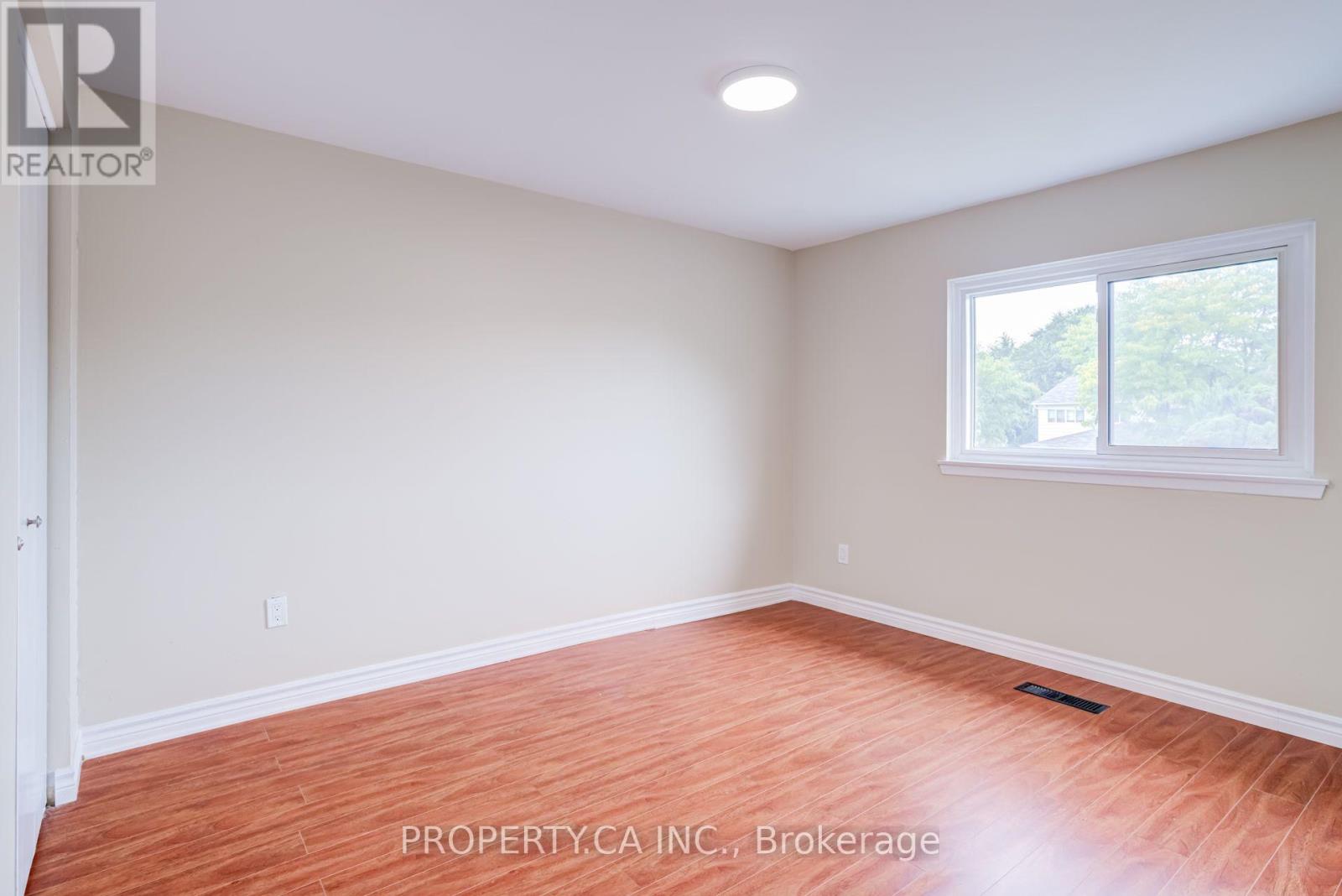49 Whiteleas Avenue, Toronto, Ontario  M1B 1W8 - Photo 36 - E13738832