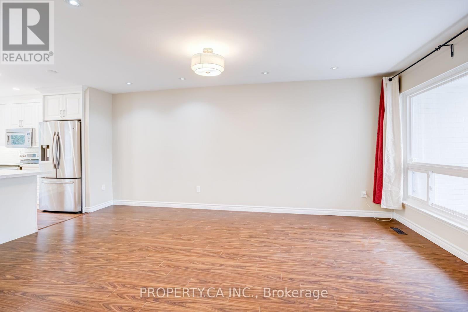 49 Whiteleas Avenue, Toronto, Ontario  M1B 1W8 - Photo 7 - E13738832