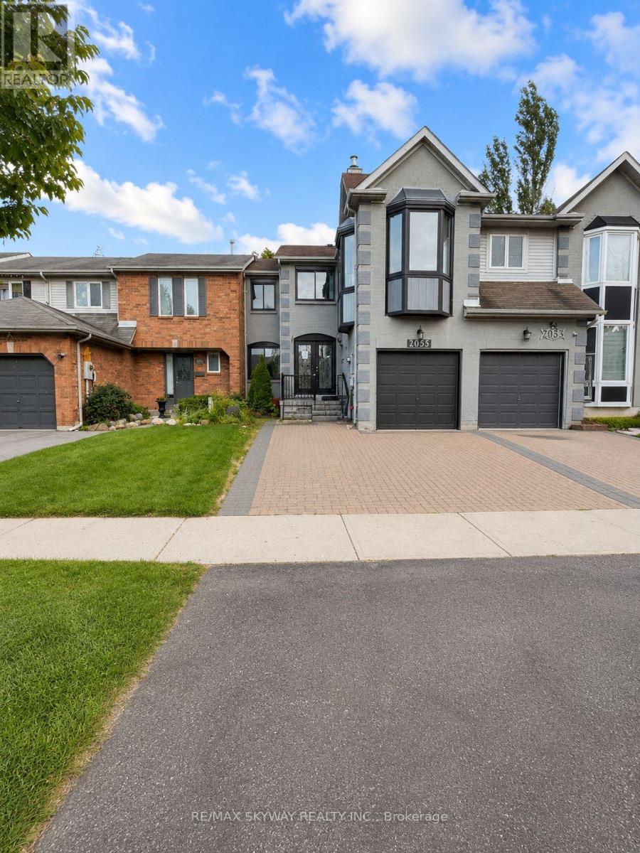 2055 Blue Ridge Crescent, Pickering, Ontario  L1X 2N5 - Photo 1 - E13738926
