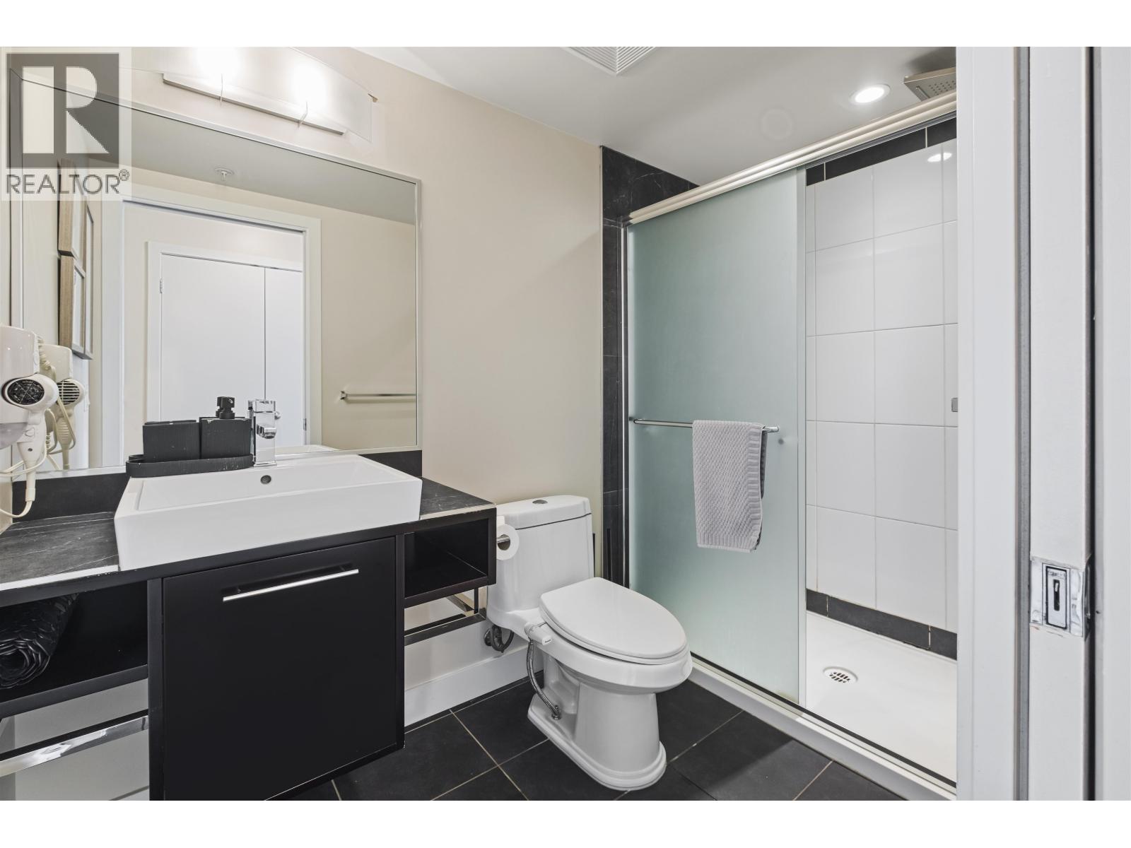305 689 Abbott Street, Vancouver, British Columbia  V6B 0J2 - Photo 10 - R3161043