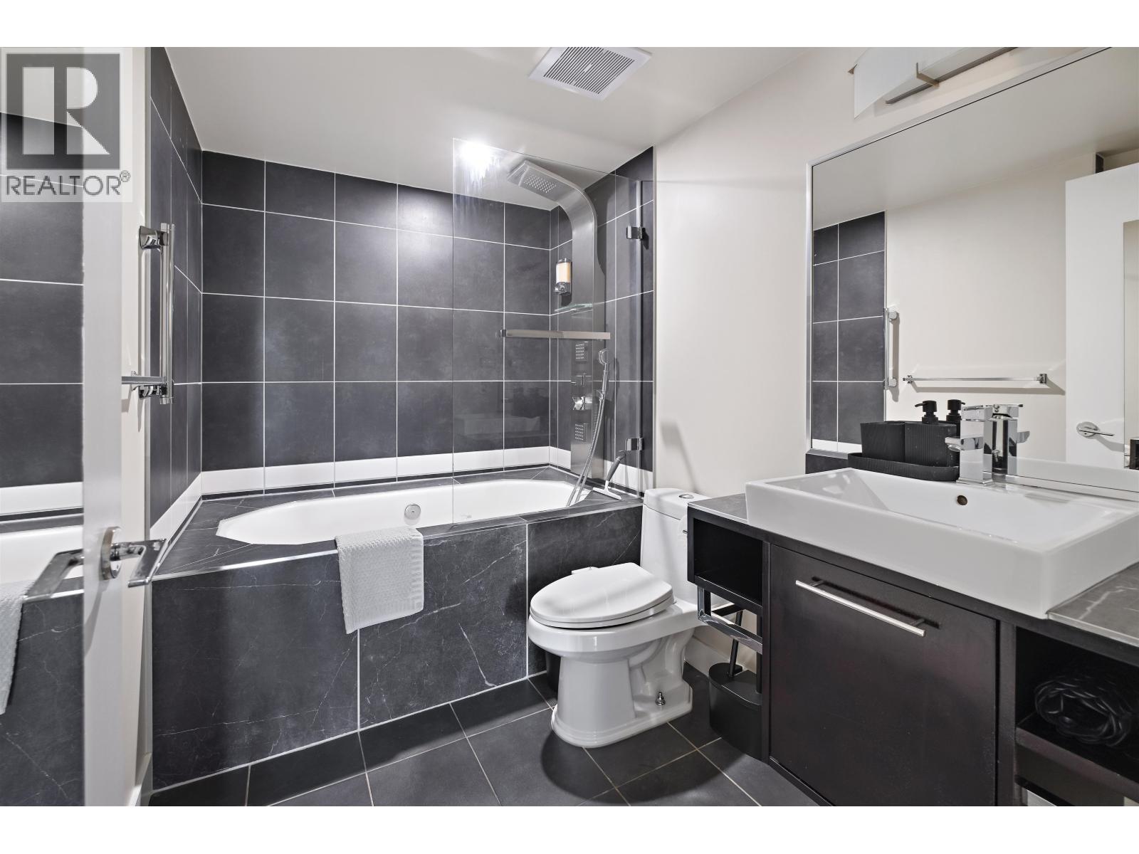 305 689 Abbott Street, Vancouver, British Columbia  V6B 0J2 - Photo 14 - R3161043