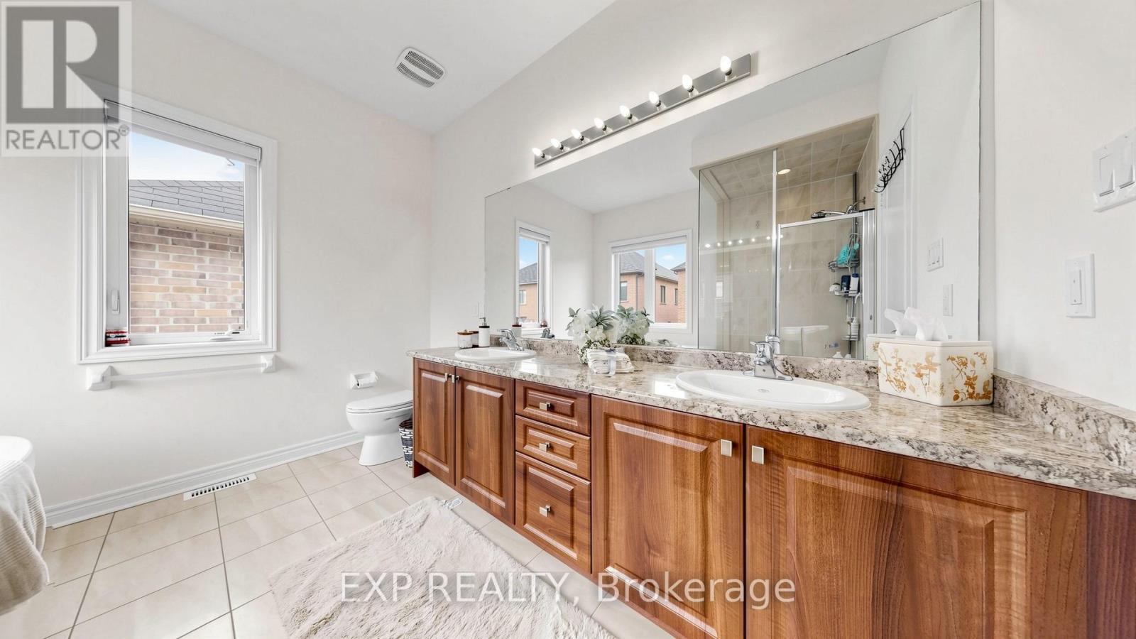 34 Buttonleaf Crescent, Whitchurch-Stouffville, Ontario  L4A 4P5 - Photo 23 - N13738830