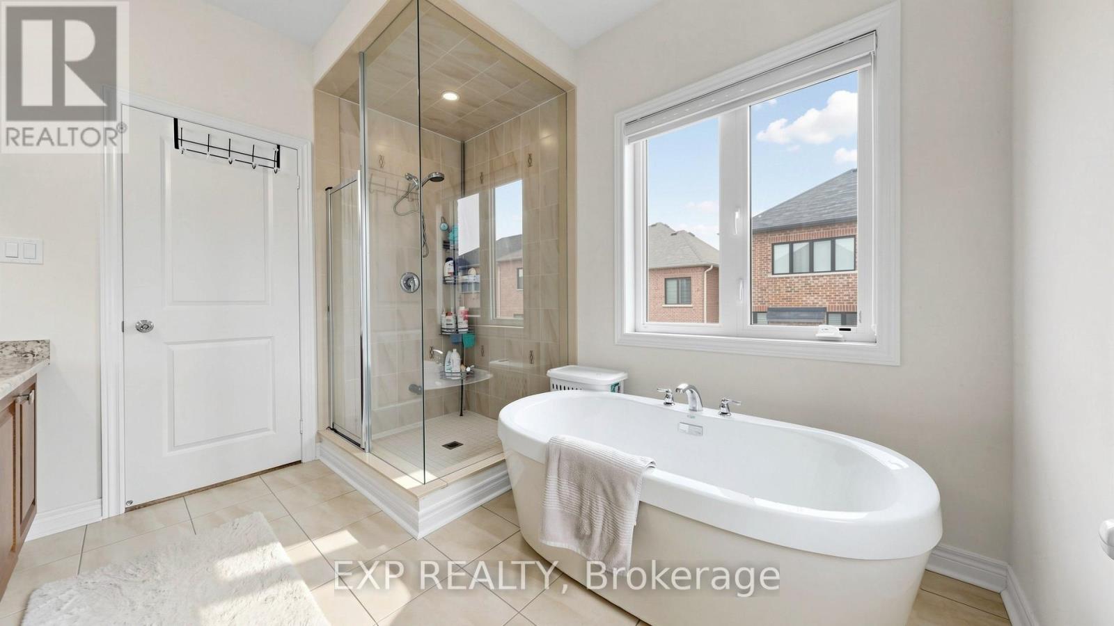 34 Buttonleaf Crescent, Whitchurch-Stouffville, Ontario  L4A 4P5 - Photo 24 - N13738830