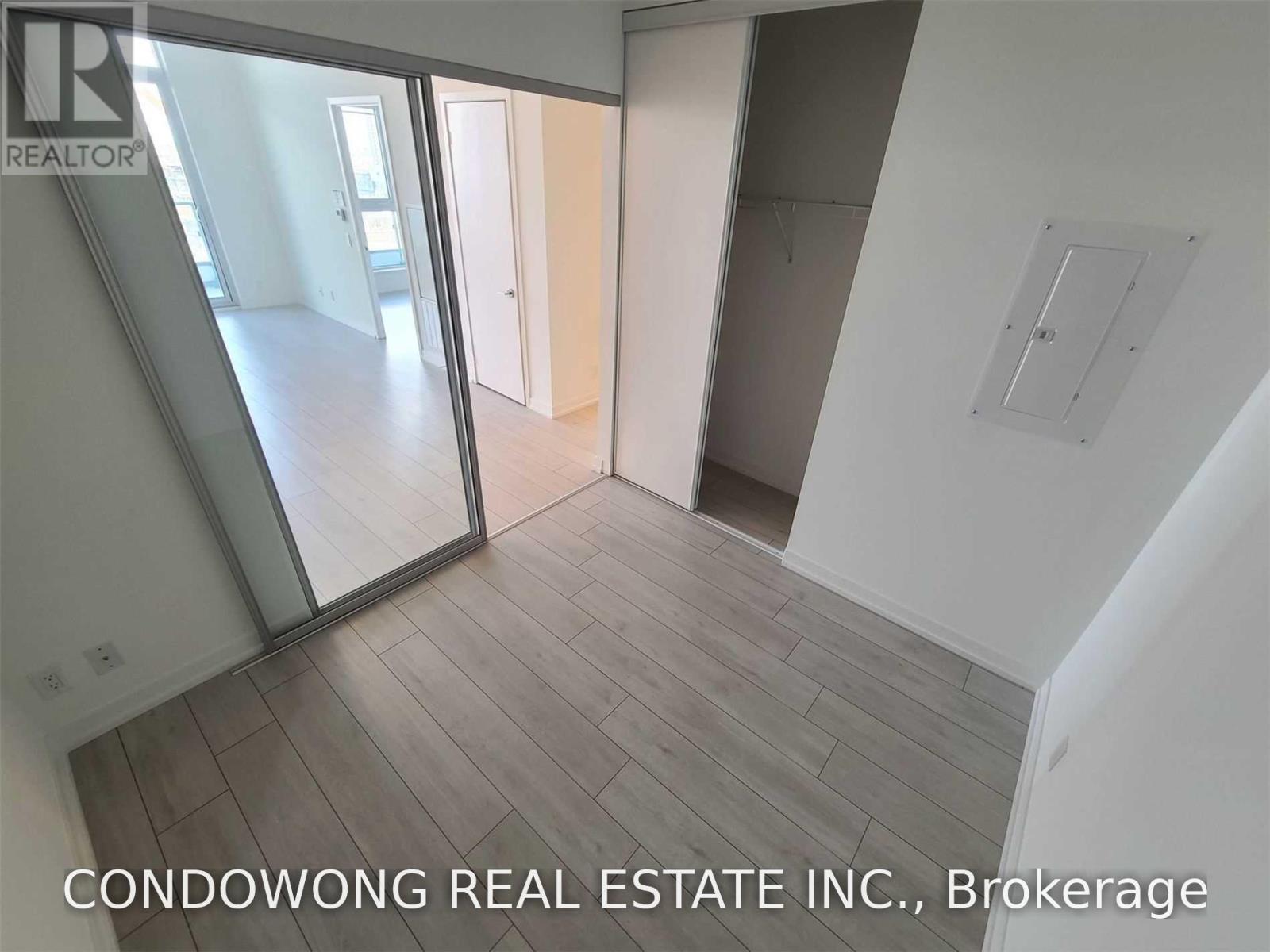 1505 - 950 Portage Parkway, Vaughan, Ontario  L4K 0J7 - Photo 2 - N13738848