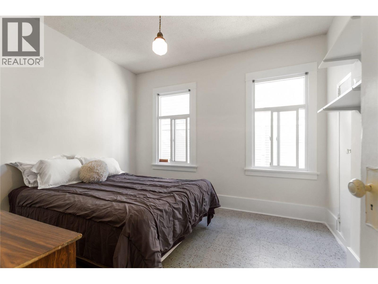 2461 Dundas Street, Vancouver, British Columbia  V5K 1P5 - Photo 10 - R3161015