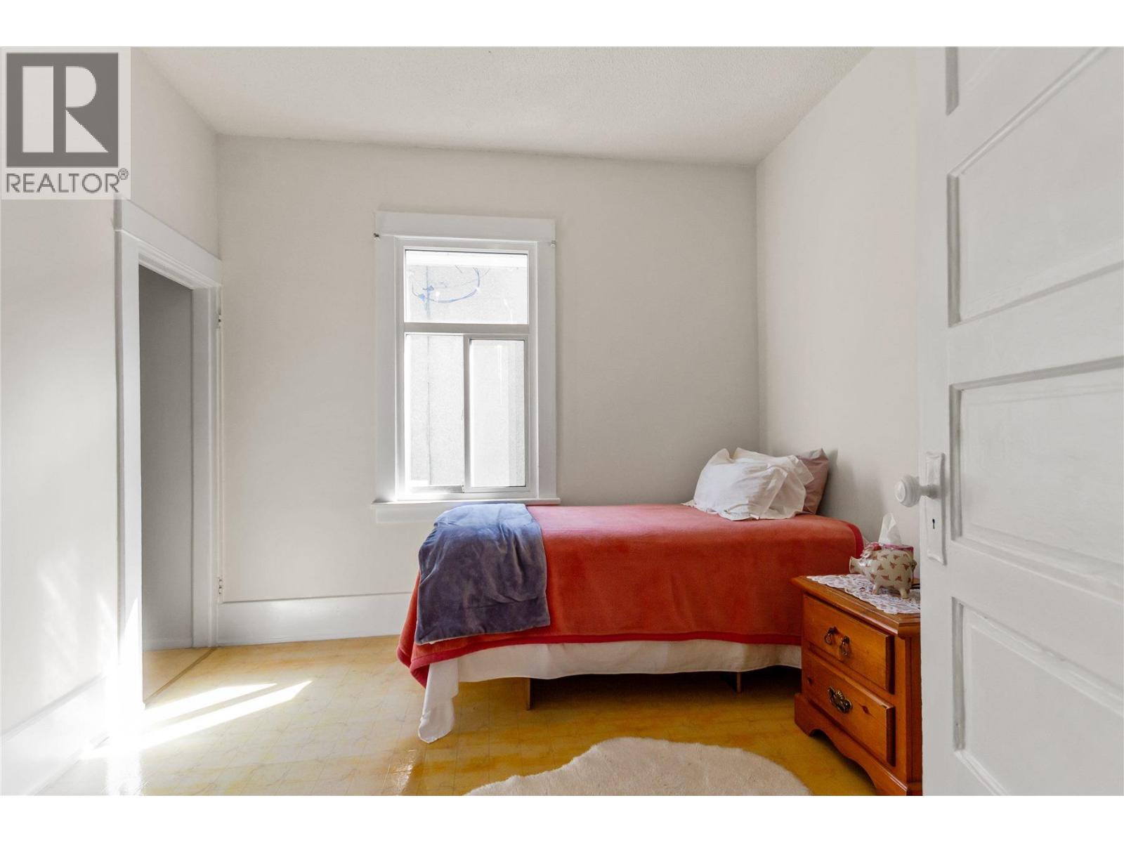2461 Dundas Street, Vancouver, British Columbia  V5K 1P5 - Photo 11 - R3161015