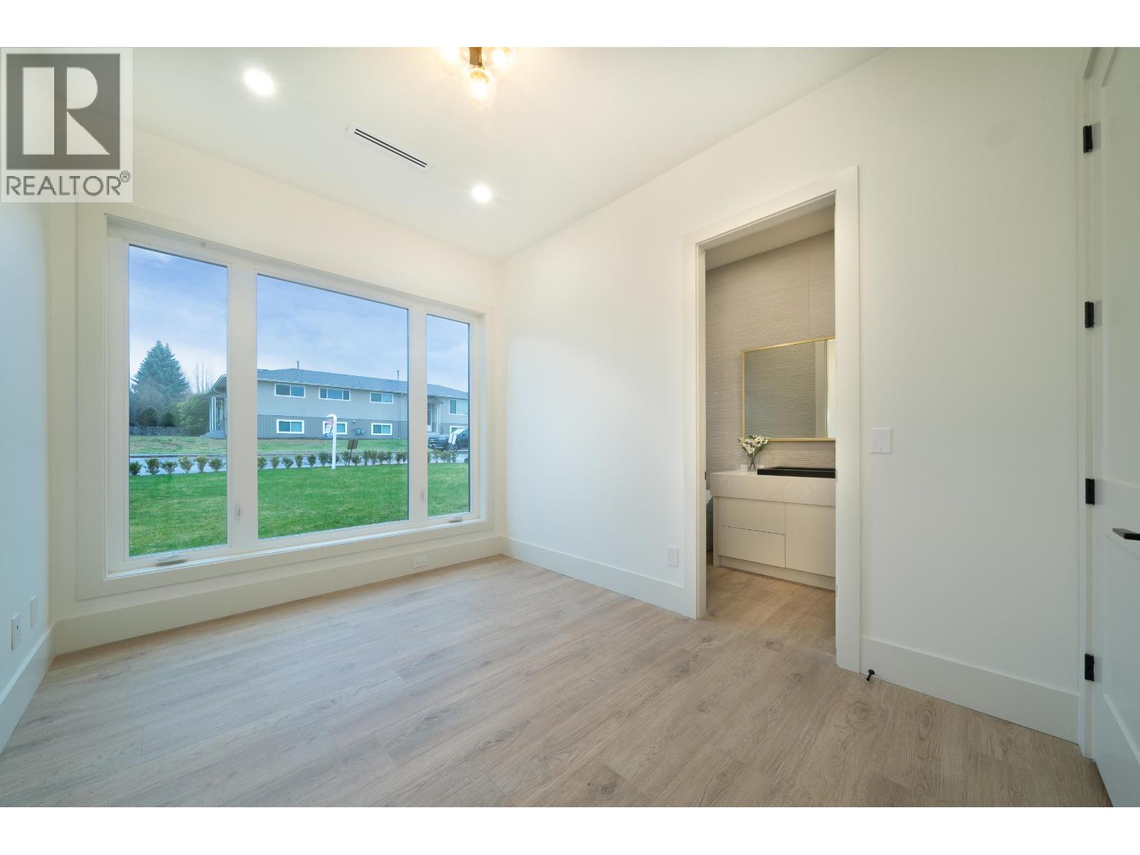 6708 Winch Street, Burnaby, British Columbia  V5B 4K2 - Photo 22 - R3161039