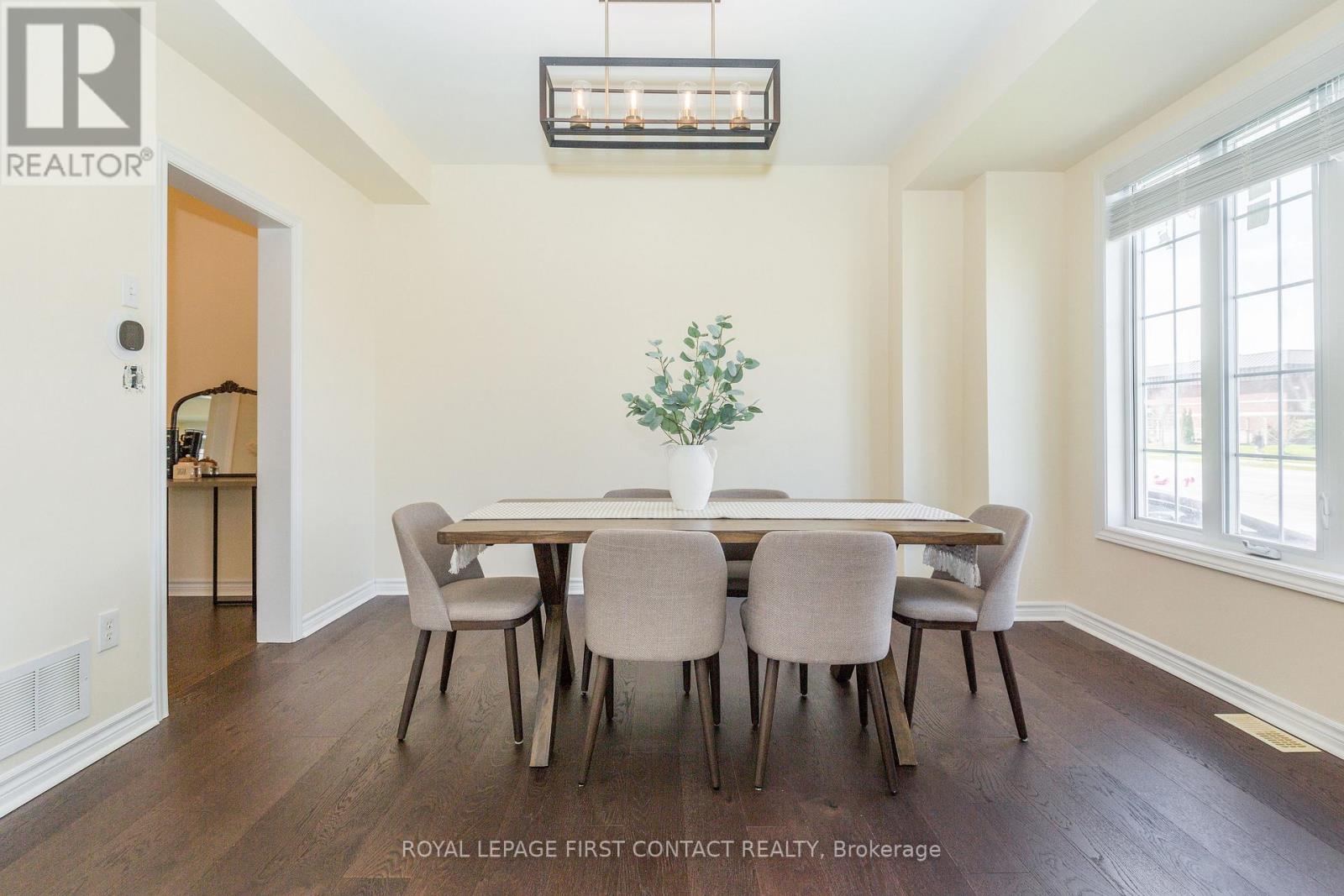1 Griffin Gate, Barrie, Ontario L4M 7G4 - Photo 17 - S13738774