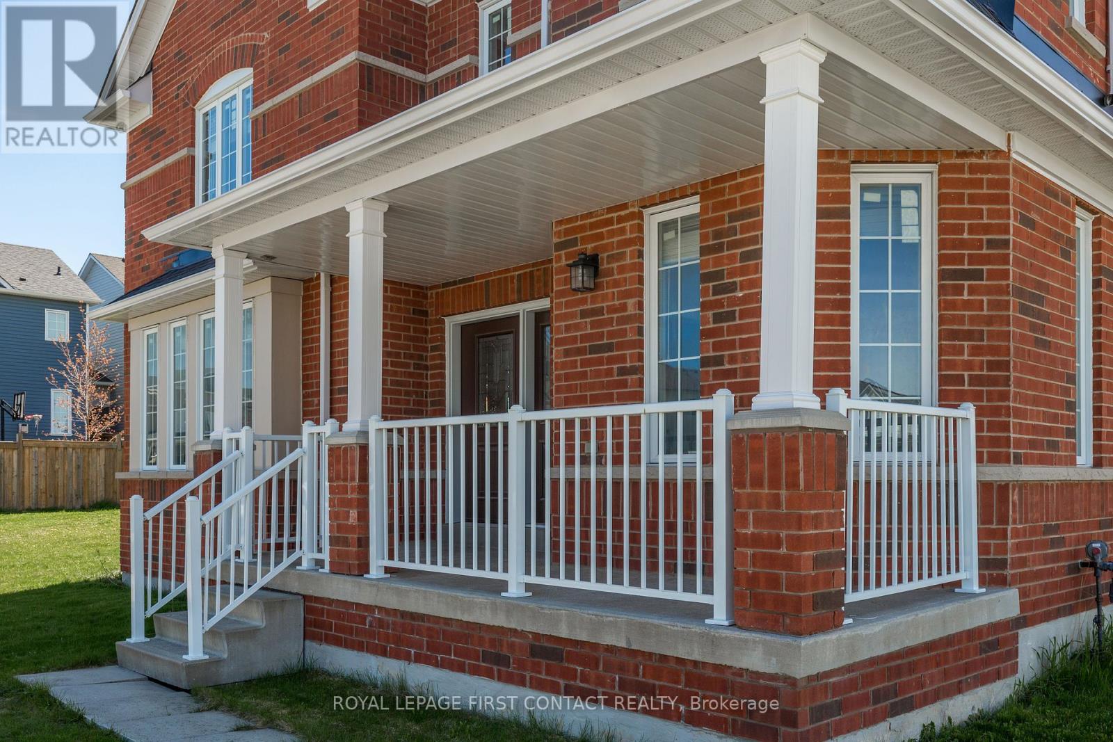 1 Griffin Gate, Barrie, Ontario L4M 7G4 - Photo 3 - S13738774