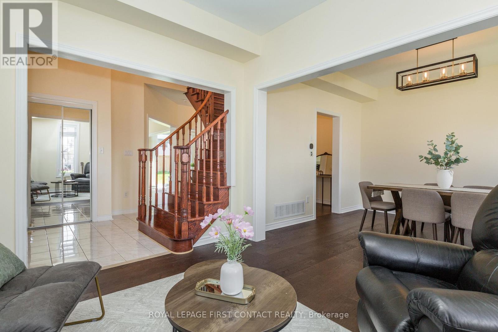 1 Griffin Gate, Barrie, Ontario L4M 7G4 - Photo 6 - S13738774