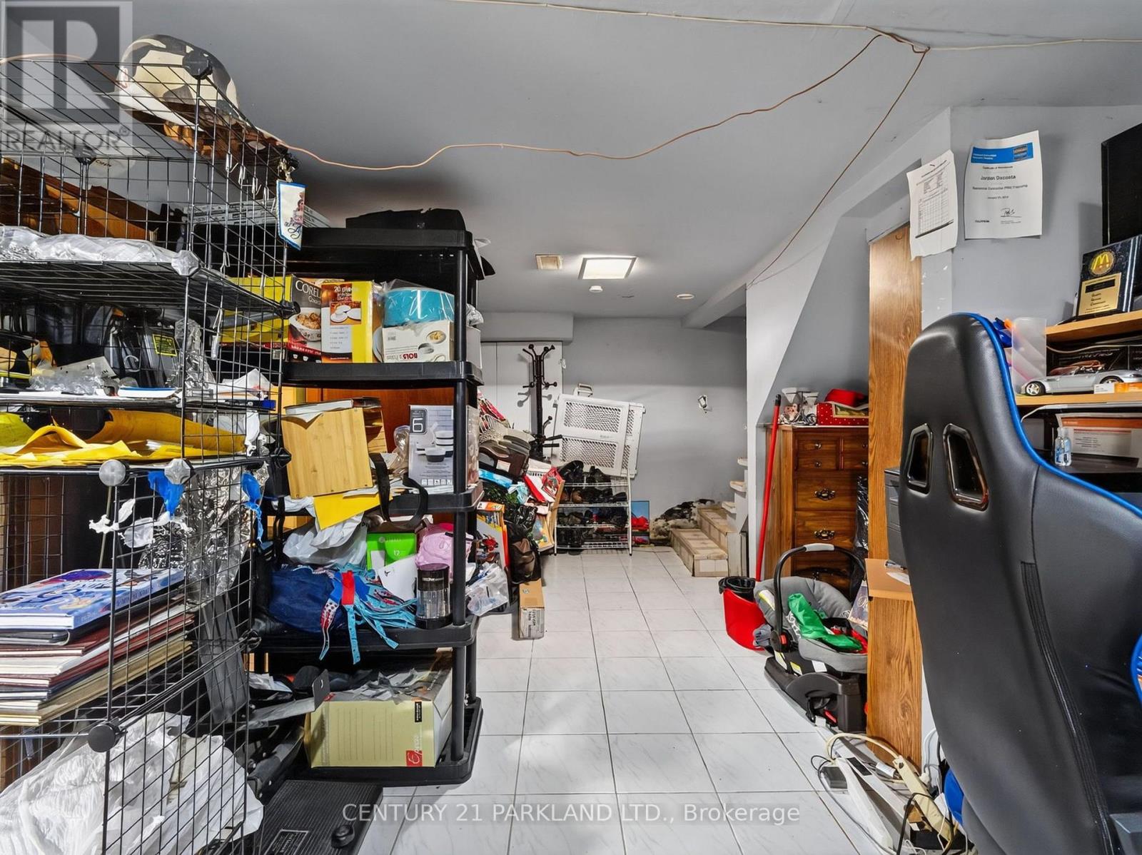 323 Nairn Avenue, Toronto, Ontario  M6E 4H9 - Photo 22 - W13738780