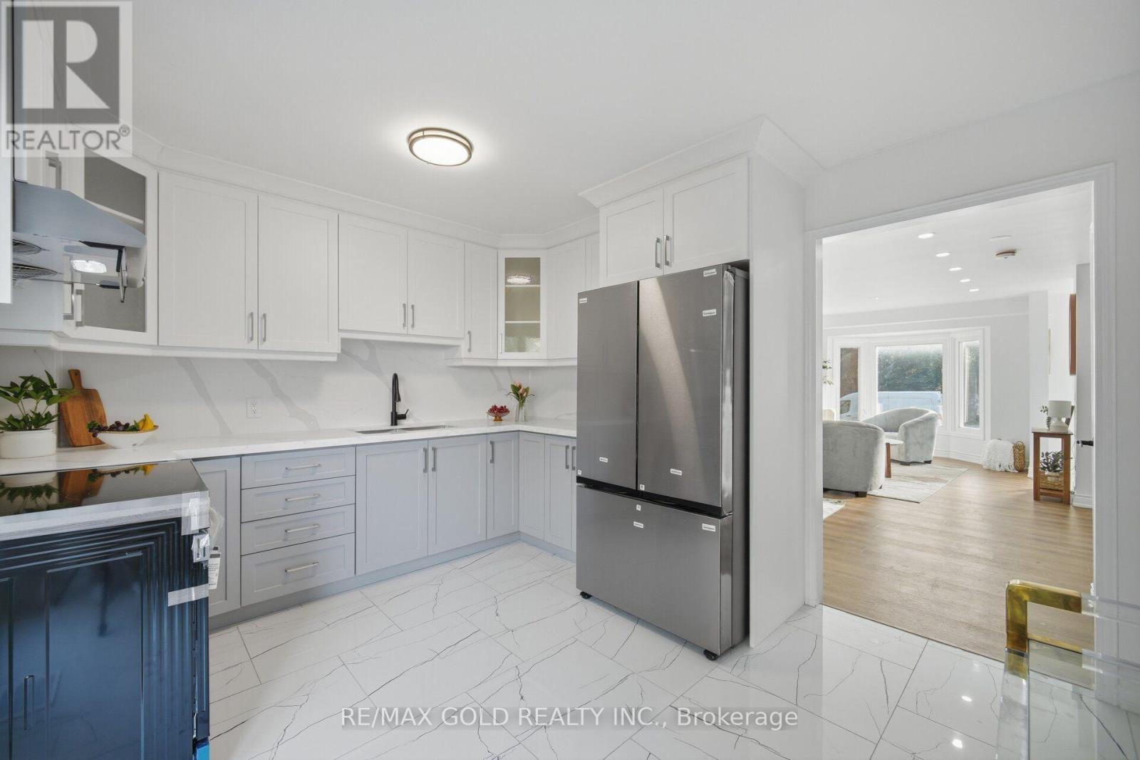 29 Fern Valley Crescent, Brampton, Ontario  L6R 1K7 - Photo 15 - W13738836