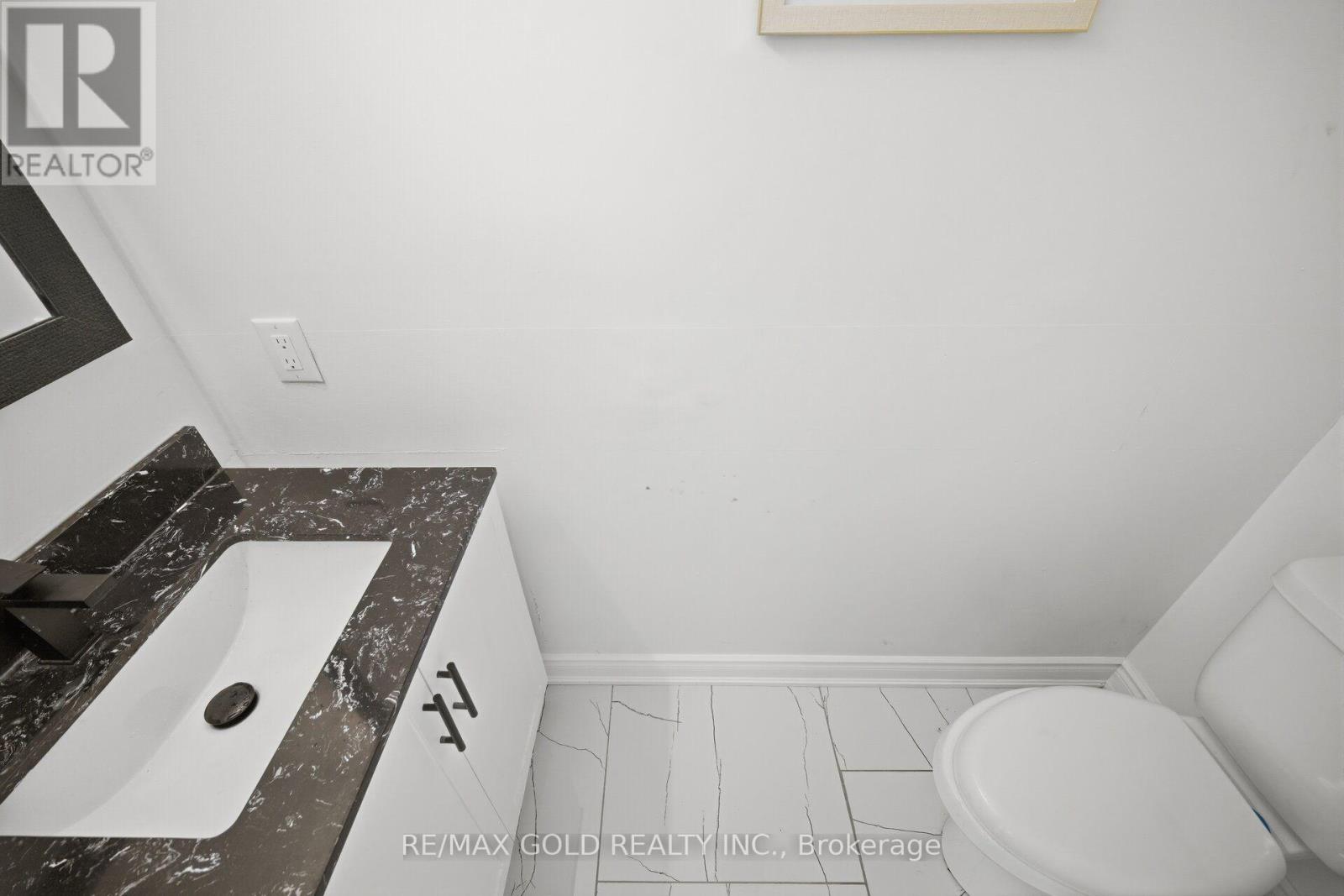 29 Fern Valley Crescent, Brampton, Ontario  L6R 1K7 - Photo 19 - W13738836