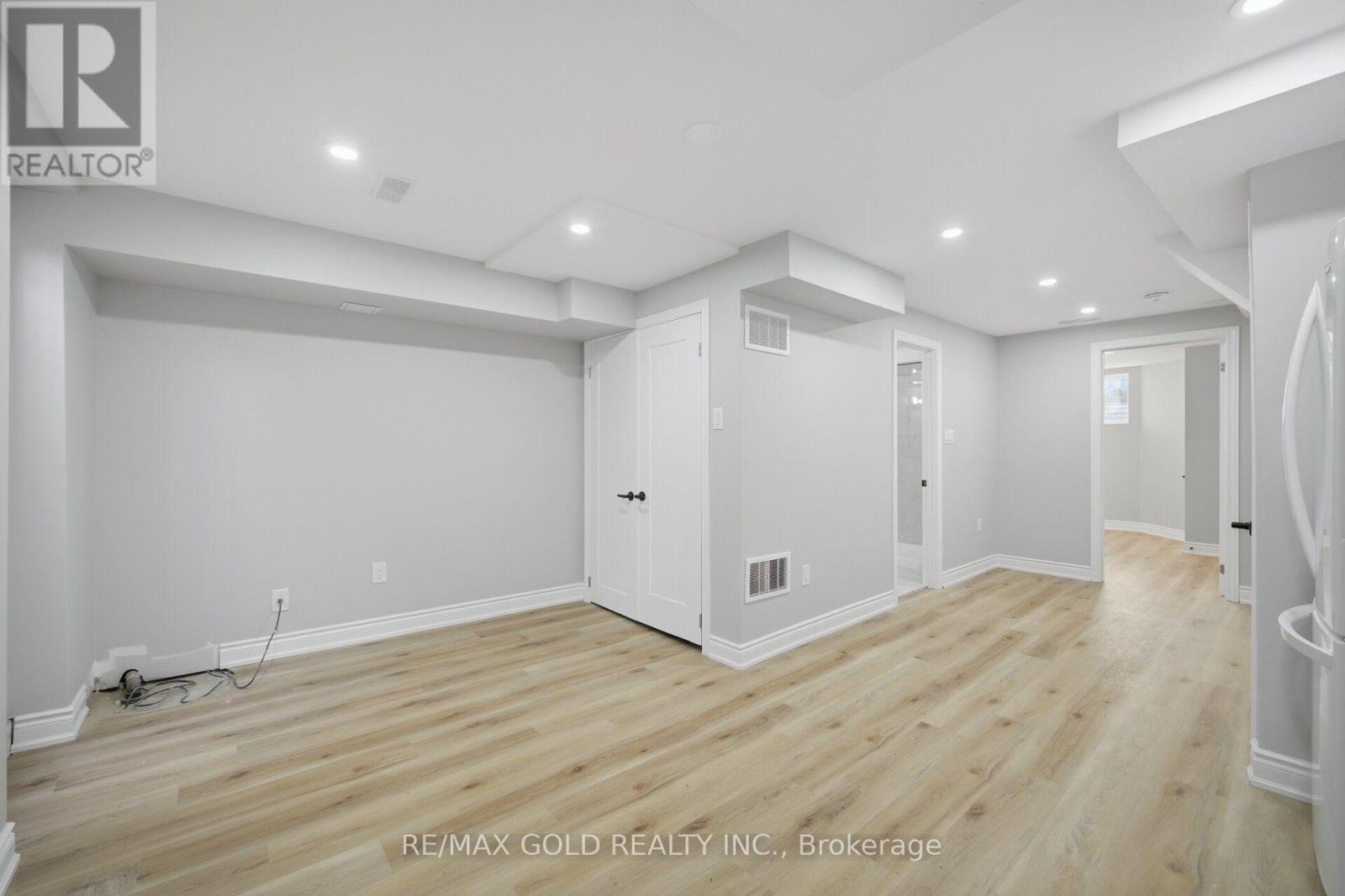 29 Fern Valley Crescent, Brampton, Ontario  L6R 1K7 - Photo 39 - W13738836