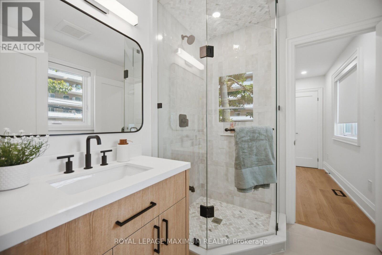 11 Park Boulevard, Toronto, Ontario  M8W 1G3 - Photo 31 - W13738880