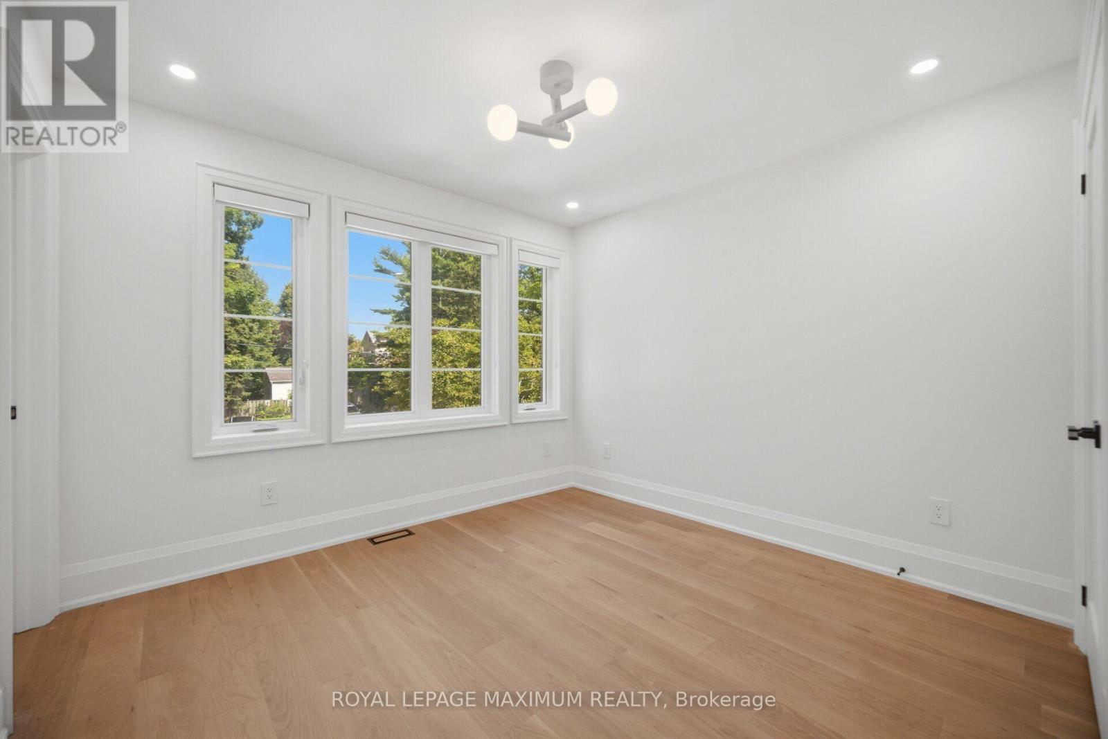 11 Park Boulevard, Toronto, Ontario  M8W 1G3 - Photo 34 - W13738880