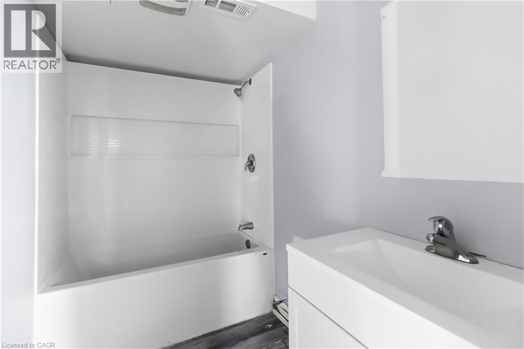 930 Lancaster Boulevard, Milton, Ontario  L9T 6A4 - Photo 29 - 40848458
