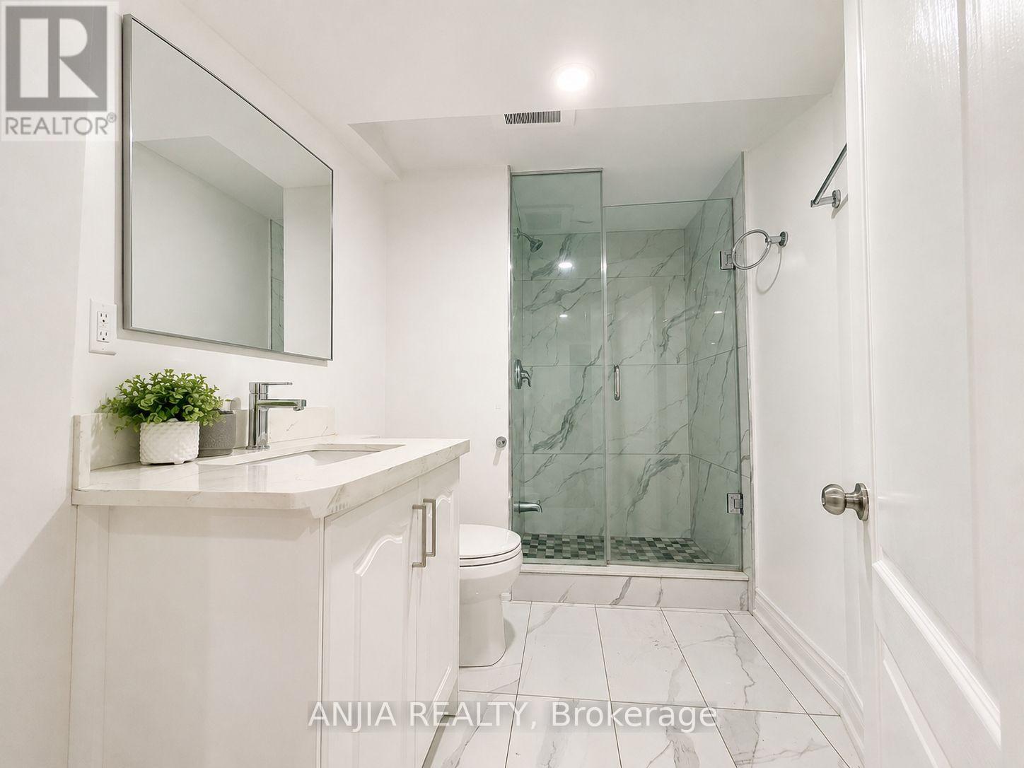 77 Nash Drive, Toronto, Ontario  M3M 2L6 - Photo 15 - W13712514