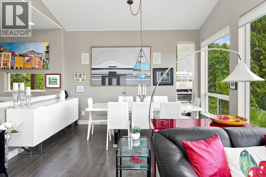 491 Woodland Avenue, Gibsons, British Columbia  V0N 1V1 - Photo 6 - R3160978
