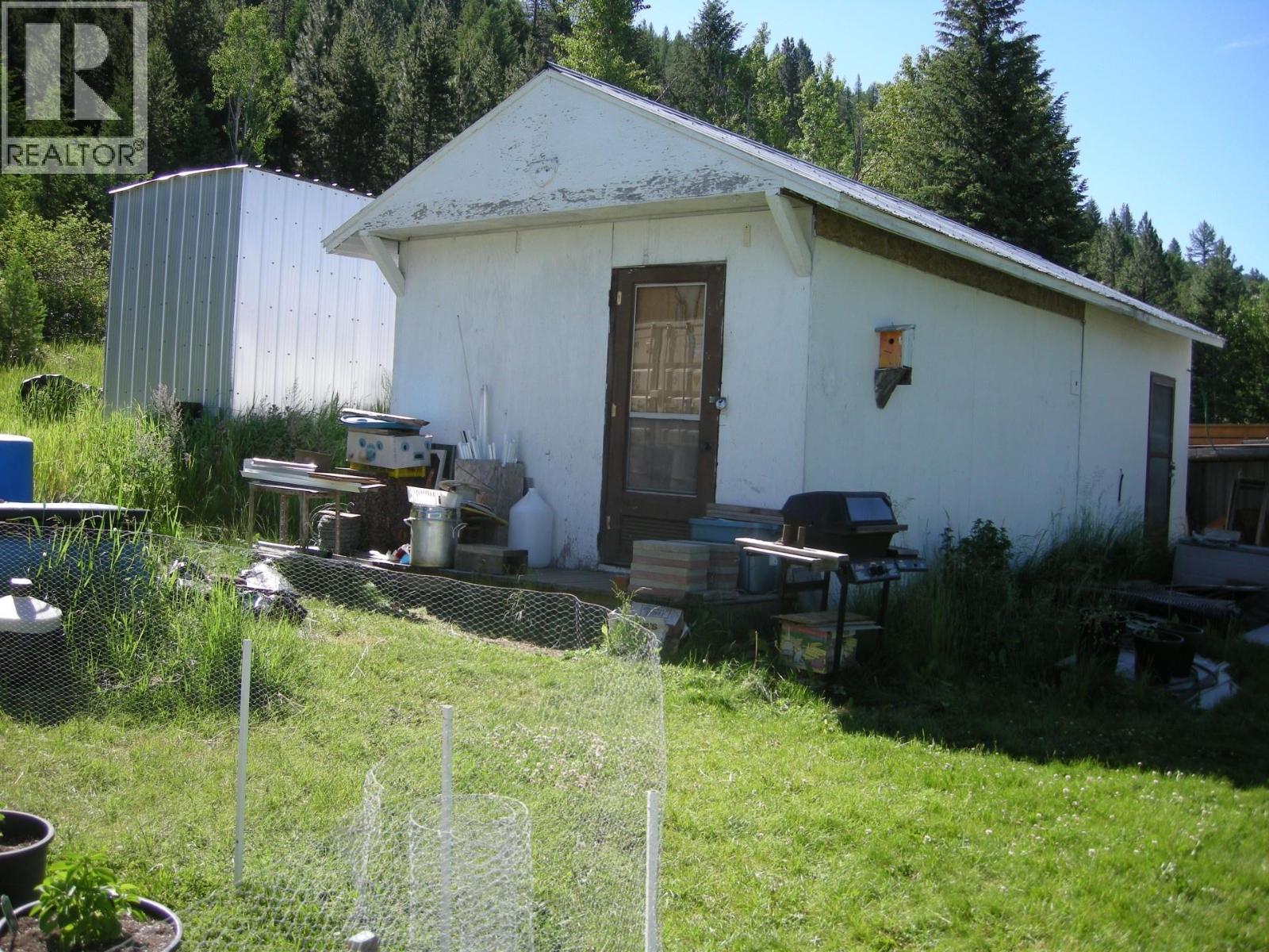 398 Marguerite Avenue, Greenwood, British Columbia  V0H 1J0 - Photo 5 - 10394141