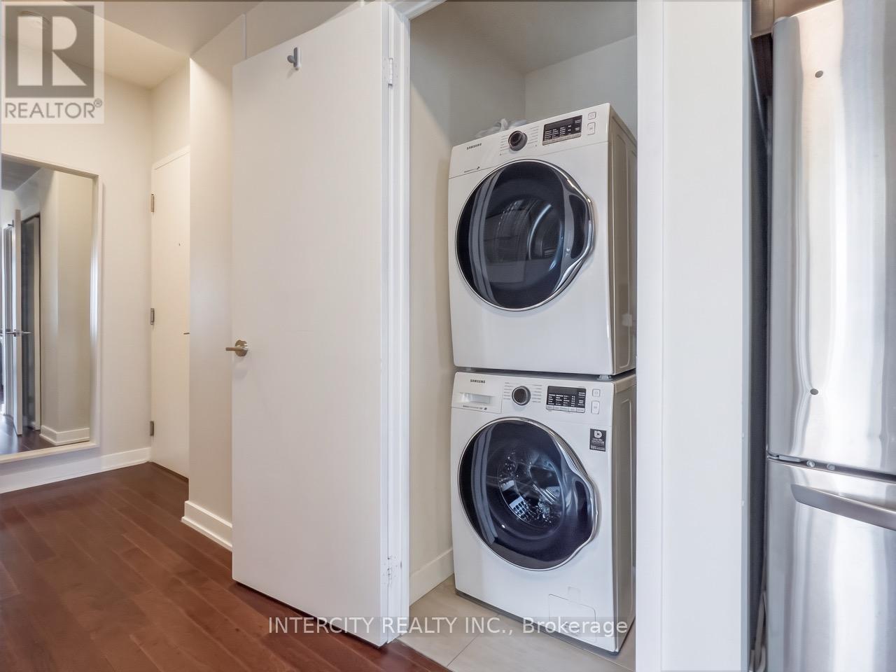 2503 - 126 Simcoe Street, Toronto, Ontario  M5H 4E6 - Photo 20 - C13738634